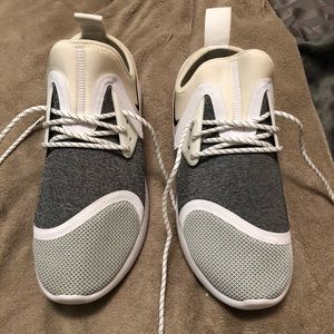 Nike running shoes size 10